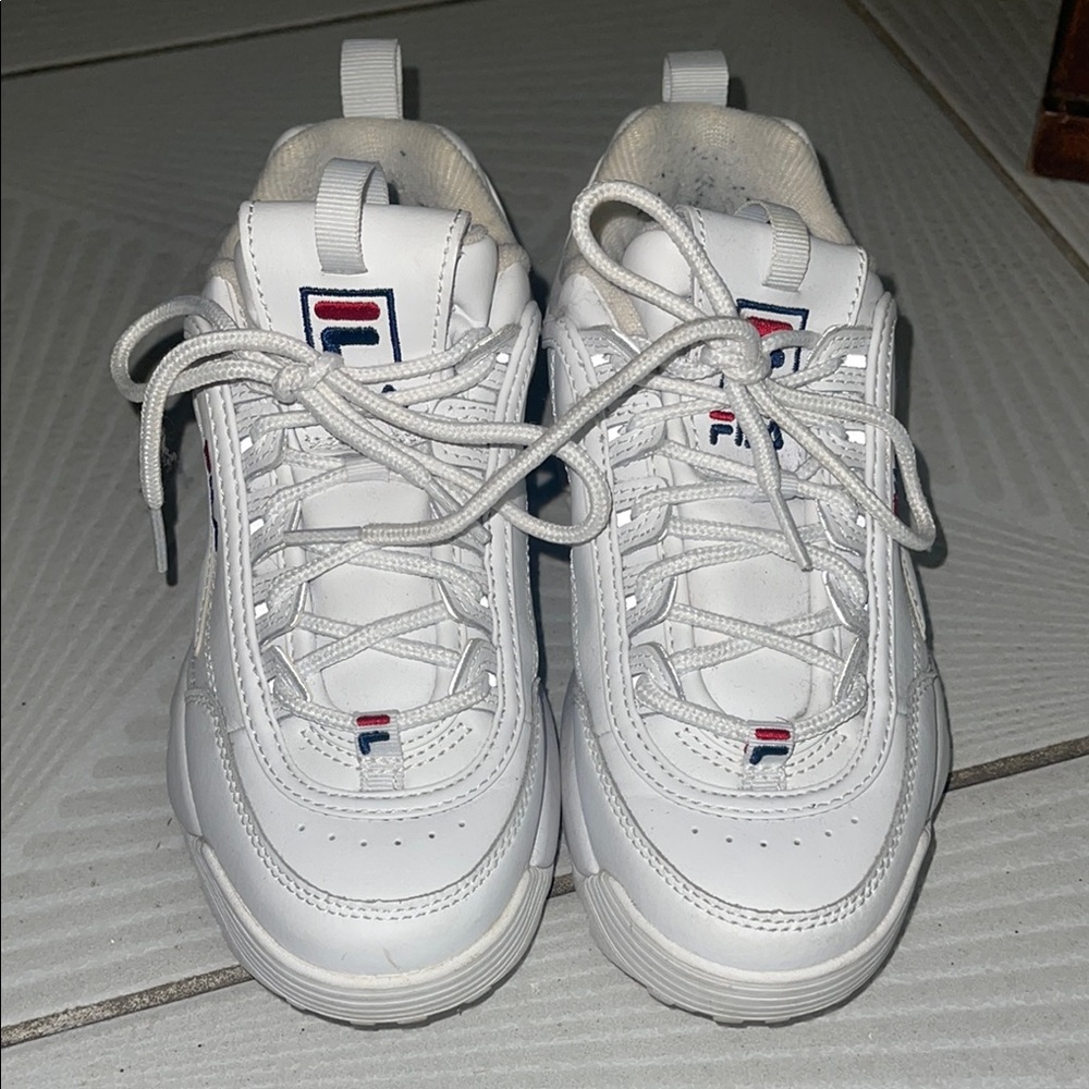 FILA women’s White Sneakers - size 6.5